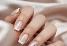 French Tip Nails: The Timeless Elegance That Complements Any Look French Tip Nails